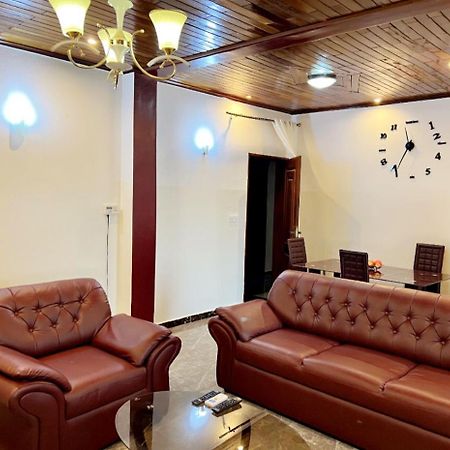 Studio Meuble Haut Standing Jouvence Yaounde Exterior photo