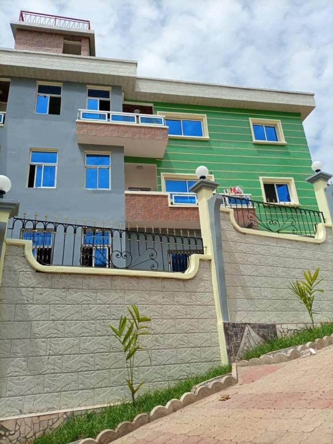 Studio Meuble Haut Standing Jouvence Yaounde Exterior photo