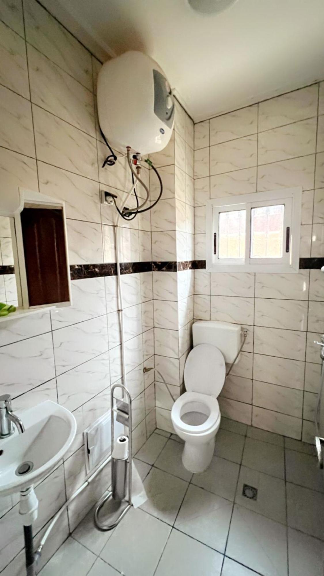 Studio Meuble Haut Standing Jouvence Yaounde Exterior photo